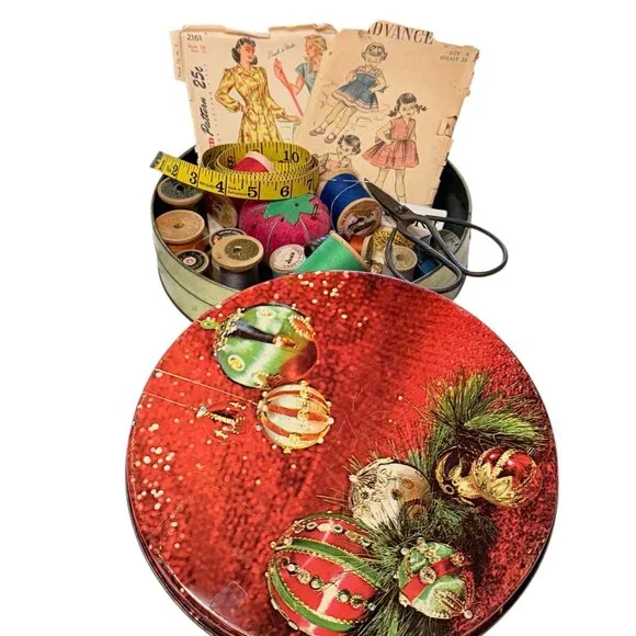 Huge Vintage Sewing Notion Bundle 25 pieces! - Picture 3 of 17